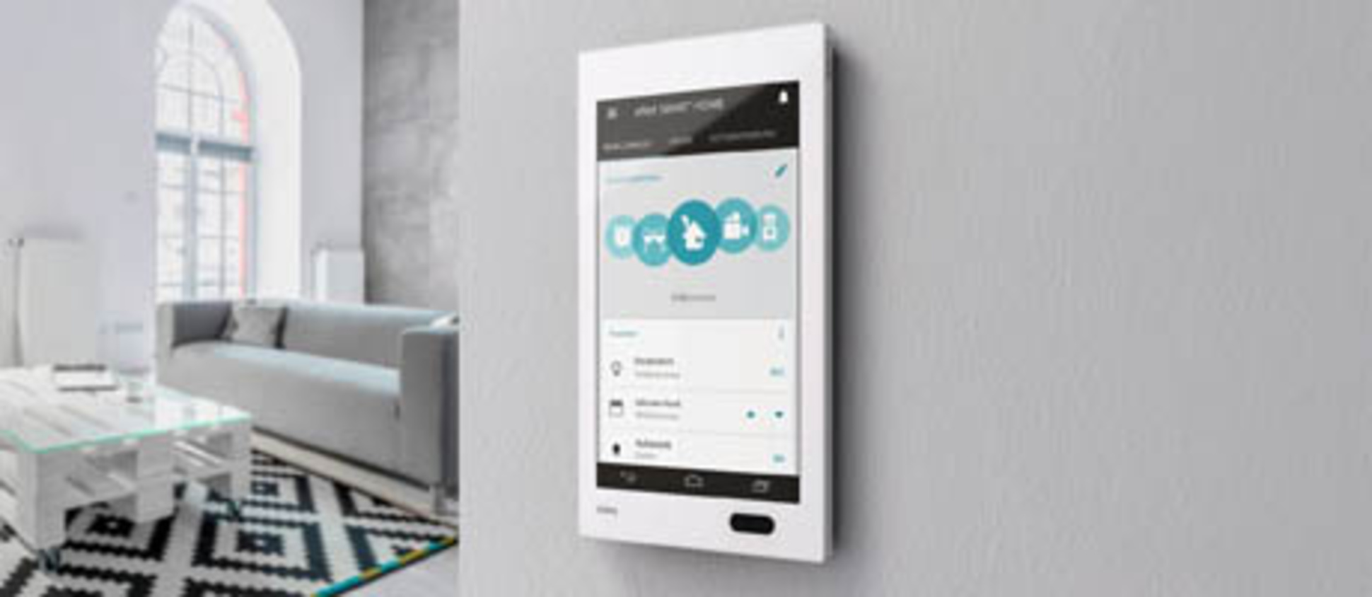 Bedienzentrale Gira G1 bei Innotech Solar GmbH in Euerbach